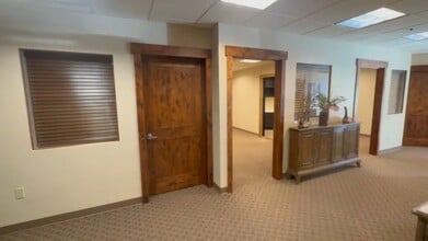 56 Edwards Village Blvd, Edwards, CO à louer - Vidéo sur l’inscription commerciale