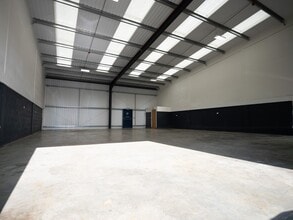 Kingmoor Park Road, Carlisle à louer Photo intérieure- Image 1 de 2