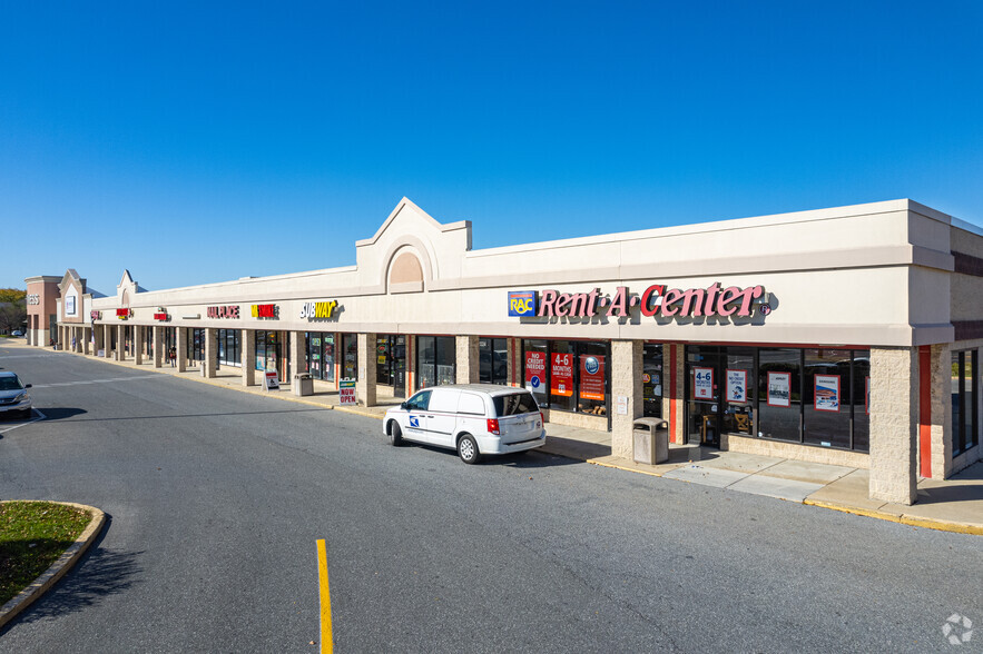 Lititz Pike, Lancaster, PA for lease - Building Photo - Image 1 of 9