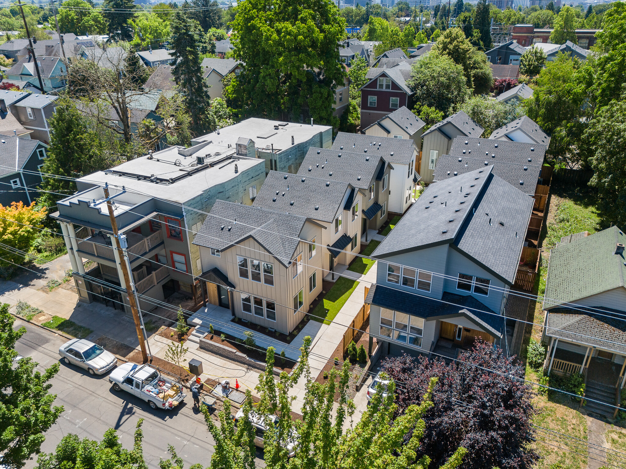 76 Stanton St, Portland, OR for sale Primary Photo- Image 1 of 43