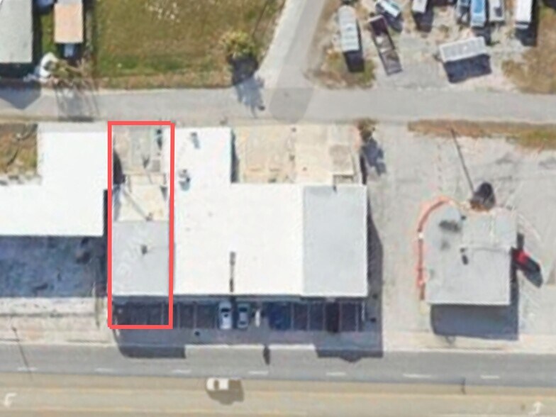 2016 S Atlantic Ave, Daytona Beach, FL à vendre - Photo du bâtiment - Image 3 de 15