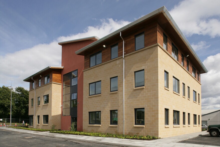 201 Dumbarton Rd, Clydebank à louer - Photo du bâtiment - Image 1 de 4
