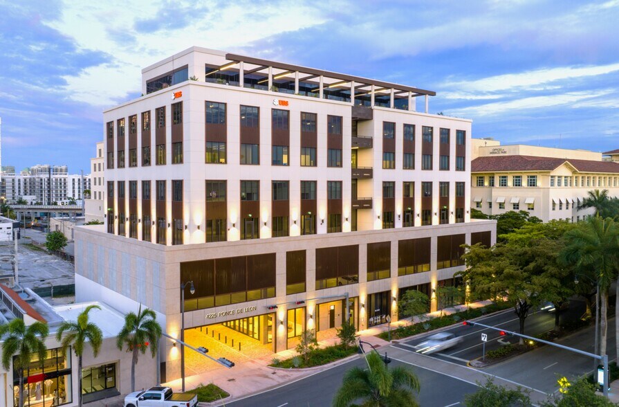 4225 Ponce de Leon Blvd, Coral Gables, FL for lease - Building Photo - Image 2 of 7