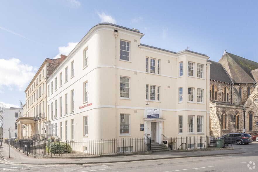 42 Clarence St, Cheltenham à louer - Photo principale - Image 1 de 14