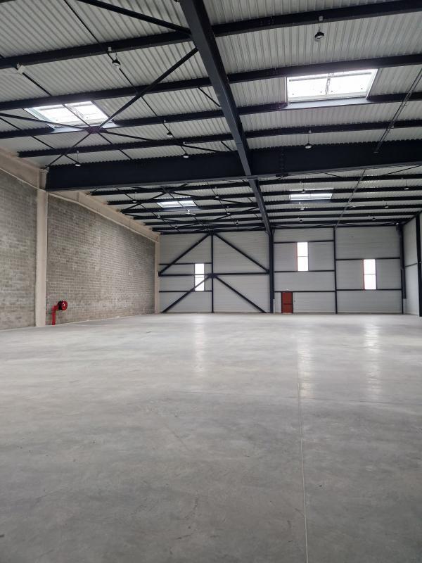 Flex in SAINT-OUEN-L'AUMONE for lease Interior Photo- Image 1 of 8