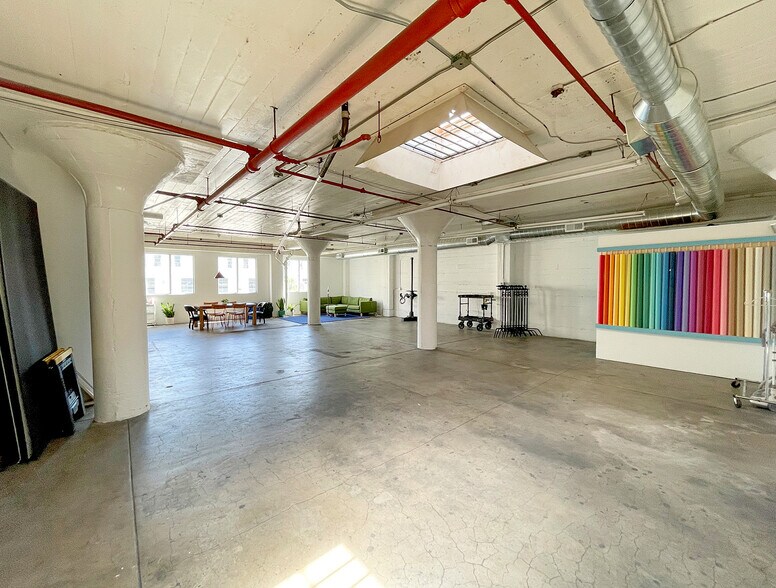 1922 E 7th Pl, Los Angeles, CA for lease - Interior Photo - Image 3 of 11