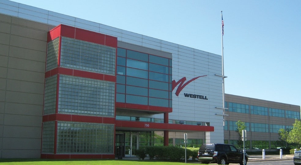 750 N Commons Dr, Aurora, IL for sale - Building Photo - Image 3 of 25