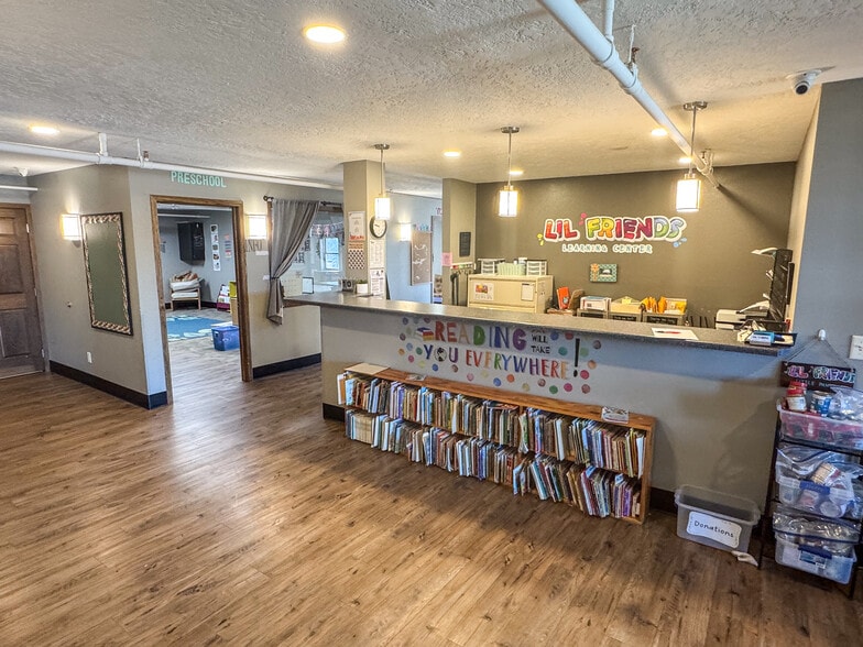 1620 Concourse Ct, Rapid City, SD à vendre - Photo du bâtiment - Image 3 de 8