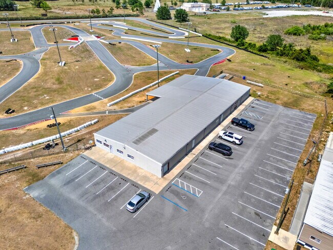 Plus de détails pour 5821 Pit Rd, Bushnell, FL - Flex à vendre