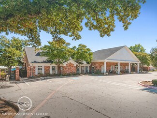 Plus de détails pour 4615 Park Springs Blvd, Arlington, TX - Spécialité à vendre