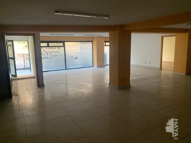 Avenida Condesa Sagasta, 2, León, León for sale - Building Photo - Image 2 of 14