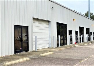 Plus de détails pour 3811 Tarheel Dr, Raleigh, NC - Industriel à louer