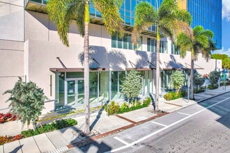 1909 Tyler St, Hollywood, FL for lease Building Photo- Image 1 of 1