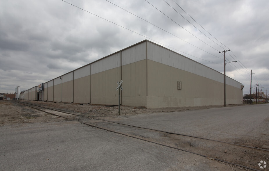 1413 Osage Ave, Kansas City, KS for lease - Building Photo - Image 3 of 9