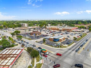 1075-1151 S York Rd, Bensenville, IL - Aérien  Vue de la carte