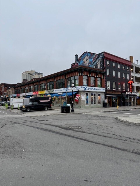 Plus de détails pour 44 By Ward Market Sq, Ottawa, ON - Bureau, Commerce de détail à louer