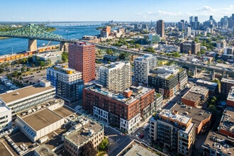 2150 Rue Sainte-Catherine E, Montréal, QC - AÉRIEN Vue de la carte - Image1