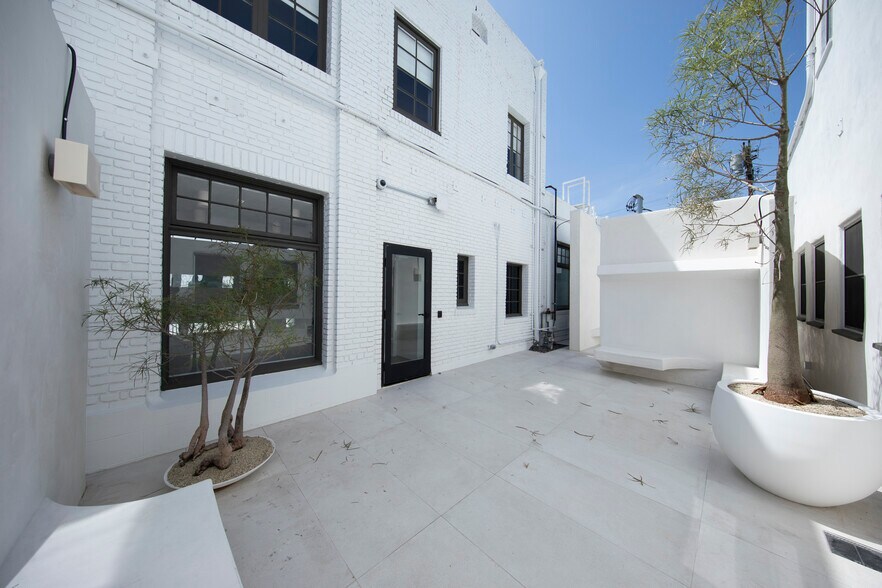 729-733 Seward St, Los Angeles, CA à vendre - Photo du bâtiment - Image 3 de 10