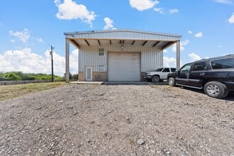 330 Elco Ln, China Spring, TX for lease Interior Photo- Image 2 of 8