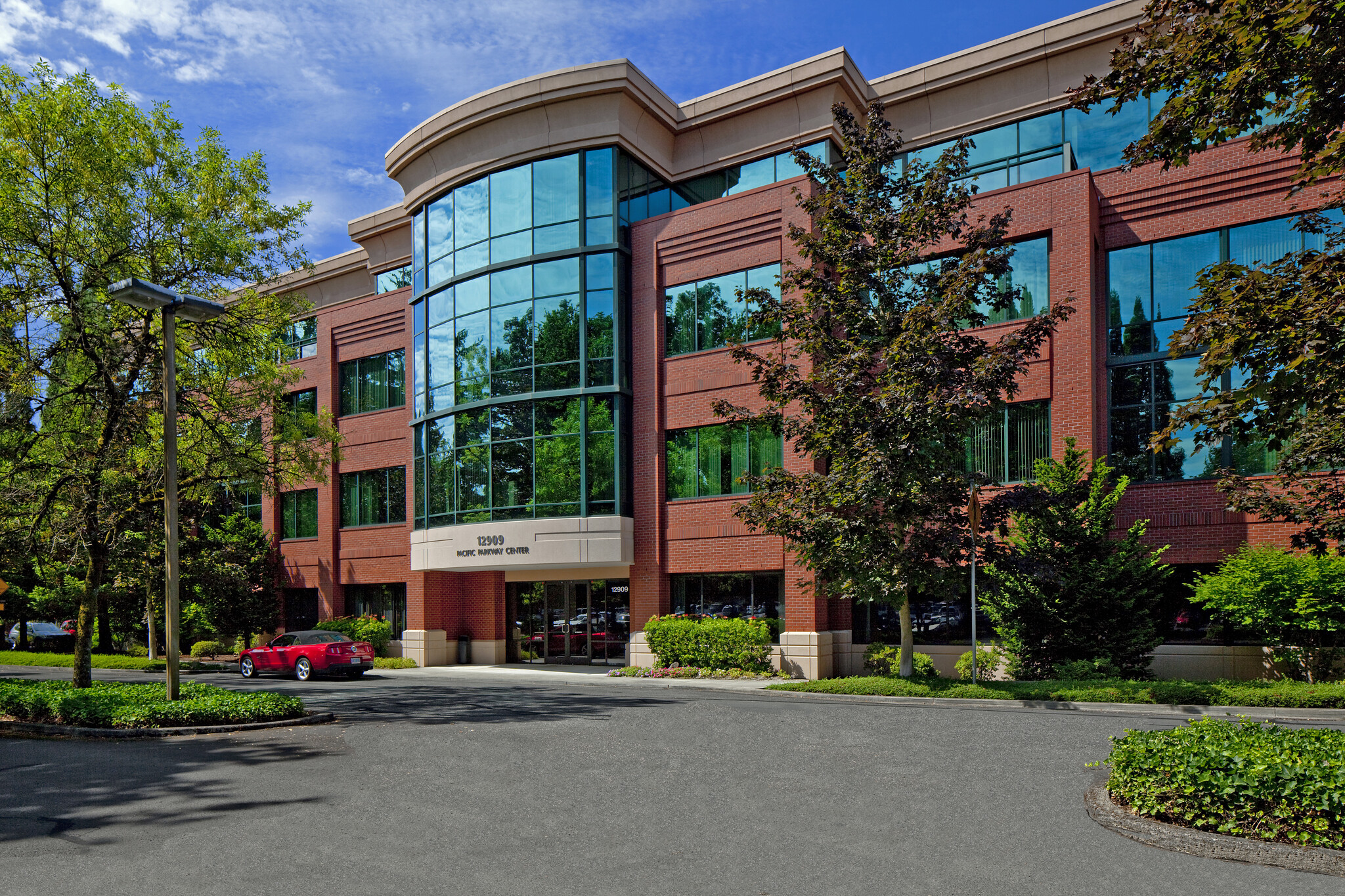 12909 SW 68th Pky, Tigard, OR for lease Building Photo- Image 1 of 2