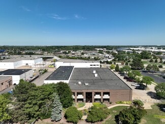 Plus de détails pour 25880 Commerce Dr, Madison Heights, MI - Industriel à louer