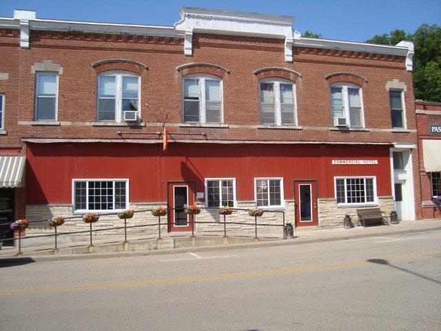 102 N Main St, Potosi, WI for sale Building Photo- Image 1 of 1