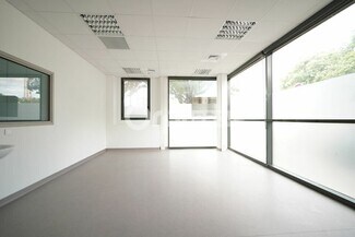 More details for 15 Rue Jules Romains, Vaulx-en-Velin - Office for Lease