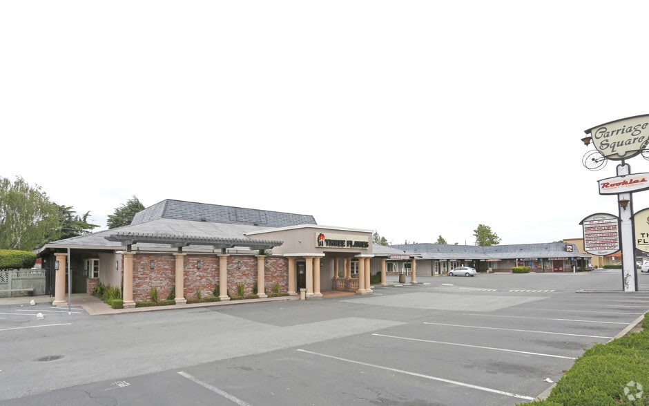 1539-1555 Meridian Ave, San Jose, CA for lease - Primary Photo - Image 1 of 3