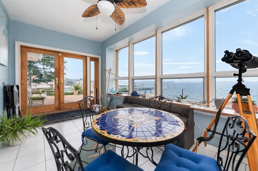 720 Clarence Ave, Bronx, NY à vendre - Photo du bâtiment - Image 3 de 58