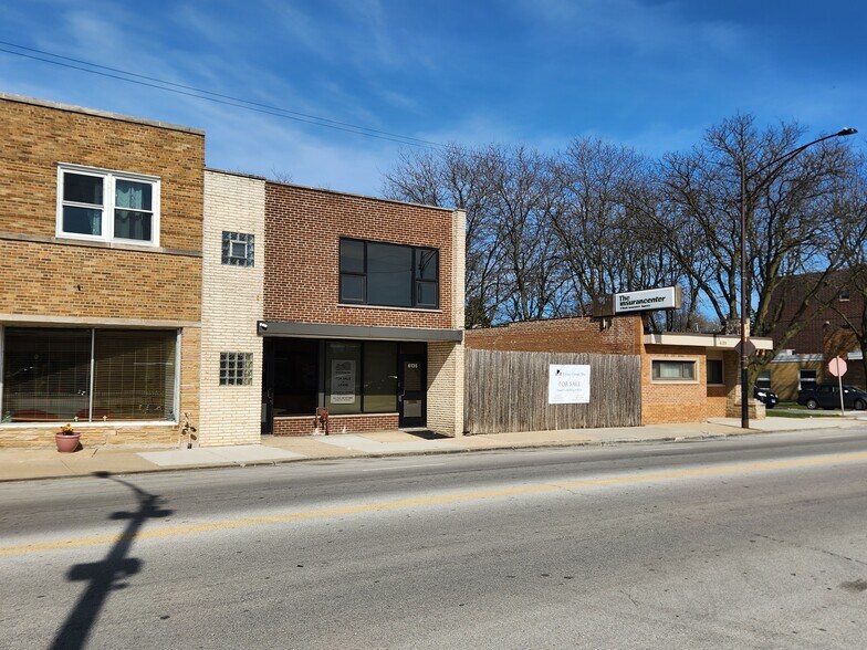 6135 N Elston Ave, Chicago, IL à vendre - Photo du bâtiment - Image 2 de 11