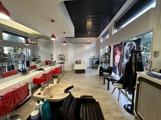 Plus de détails pour 25 Bd Sakakini, Marseille - Commerce de détail à vendre