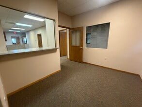 850 State Highway 153, Mosinee, WI for lease Interior Photo- Image 1 of 13