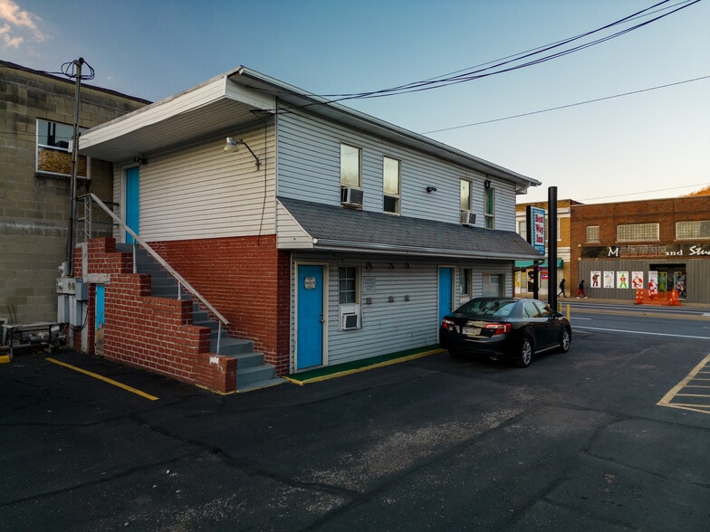 5311 Maccorkle Ave SE, Charleston, WV for sale - Building Photo - Image 3 of 20