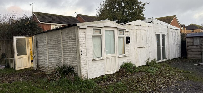 More details for 9 Crundens Corner, East Preston - Flex for Lease
