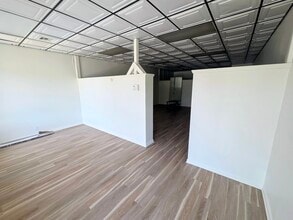 408 Virginia St W, Charleston, WV for lease Interior Photo- Image 1 of 10