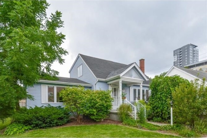 29 Marshall St, Waterloo, ON for sale - Building Photo - Image 1 of 1