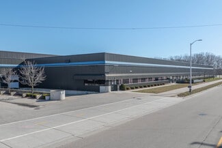 More details for 801-829 Janesville Ave, Fort Atkinson, WI - Industrial for Sale