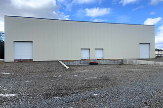 65 Red Pine Cir, Essex Junction, VT for lease Building Photo- Image 1 of 7