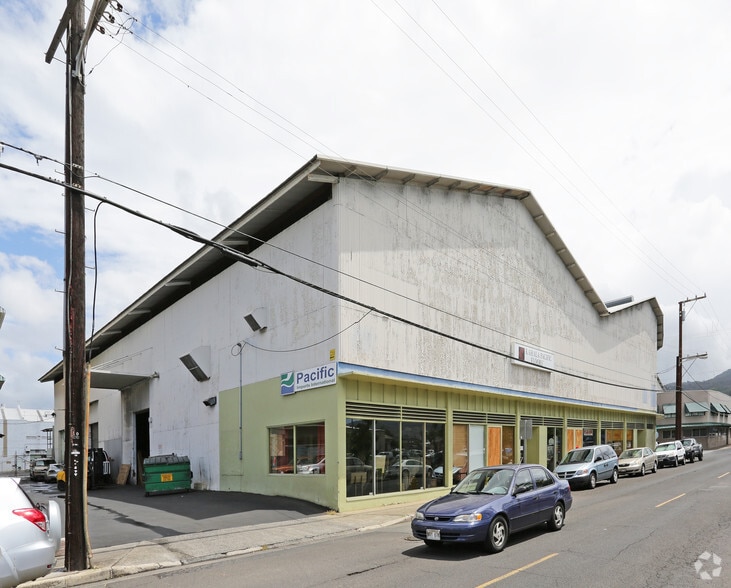 926 Kohou St, Honolulu, HI for lease - Building Photo - Image 3 of 20