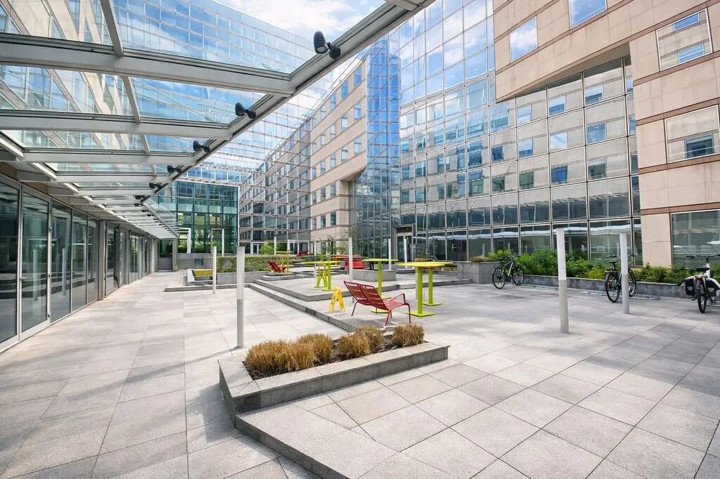 52 Rue Jacques Hillairet, Paris à louer Photo du bâtiment- Image 1 de 3