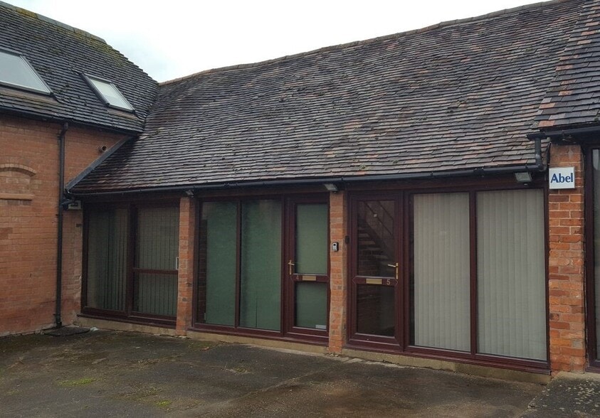 Earls Common Rd, Redditch for lease - Building Photo - Image 2 of 11