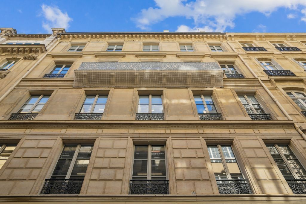 22 Rue Chauchat, Paris à louer Photo du bâtiment- Image 1 de 10