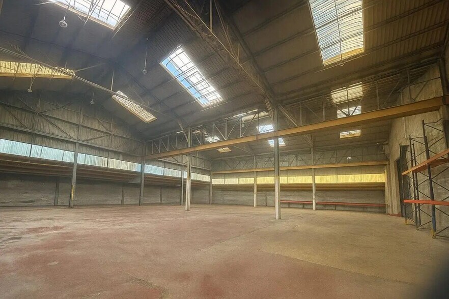 Industriel dans Marseille à louer - Photo intérieure - Image 2 de 6