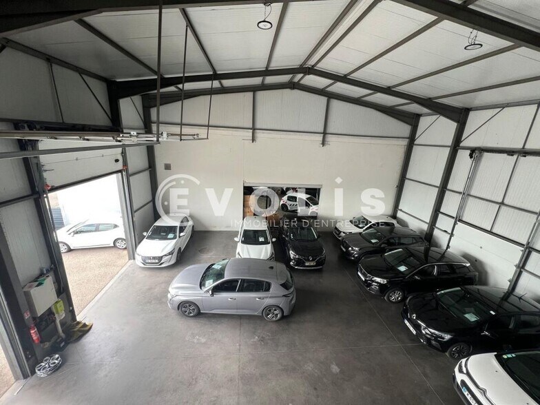 Flex in Genas for lease - Building Photo - Image 3 of 6