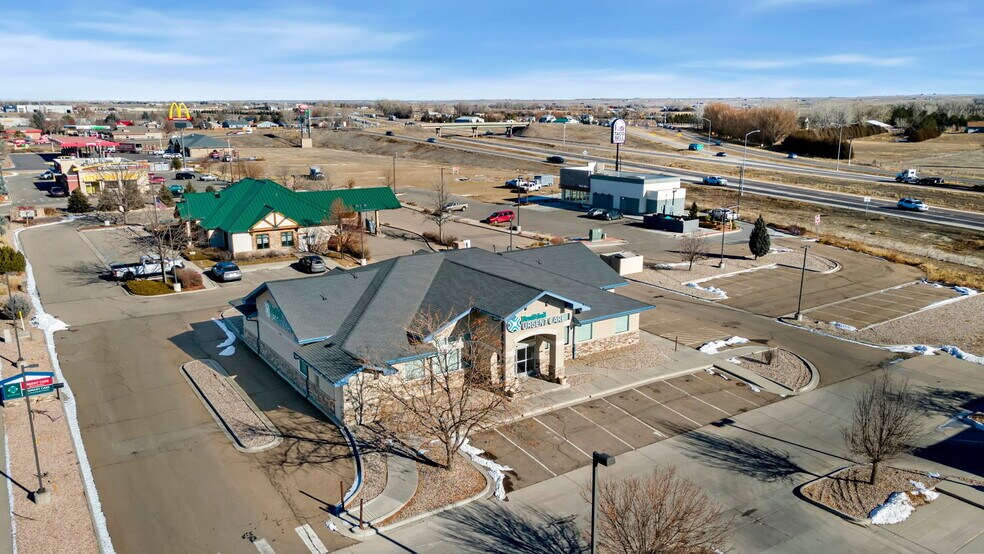 7950 6th St, Wellington, CO à louer - Photo du bâtiment - Image 2 de 12