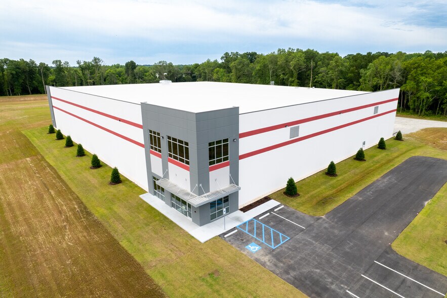 463 Innovation Dr, Fairfax, SC à louer - Photo du bâtiment - Image 2 de 4