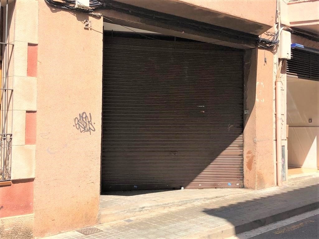 Mataró, BAR 08301 - Unit - - - Interior Photo - Image 1 of 4