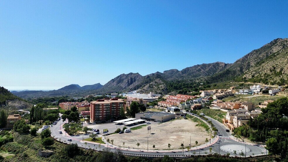 Avinguda de Joan Fuster, 26C, XIXONA, Alicante for sale - Building Photo - Image 2 of 2