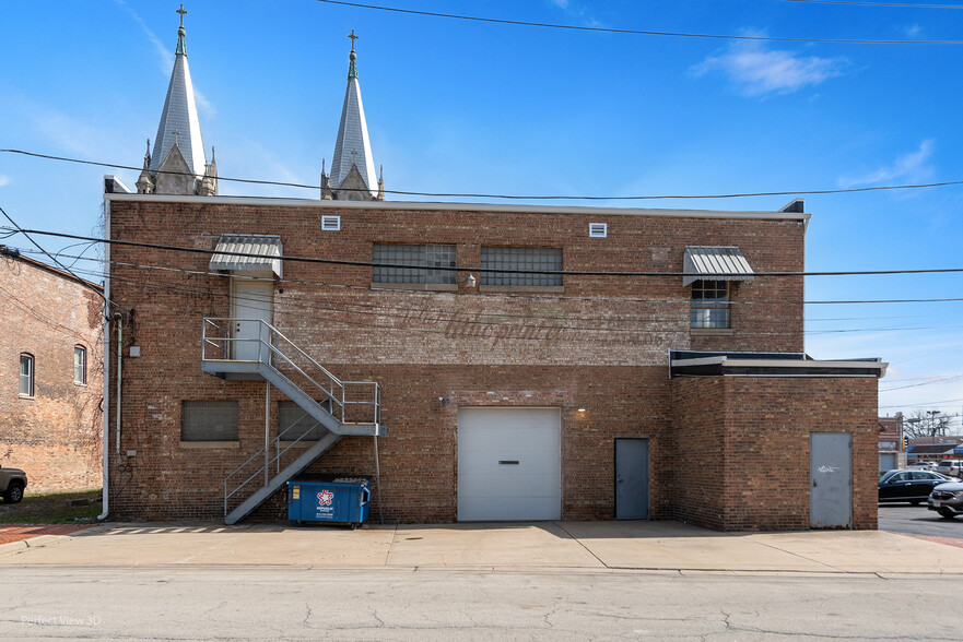 423 N Chicago St, Joliet, IL for sale - Building Photo - Image 3 of 20