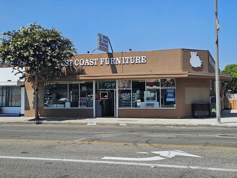 9727 Alondra Blvd, Bellflower, CA à vendre - Photo du bâtiment - Image 3 de 9